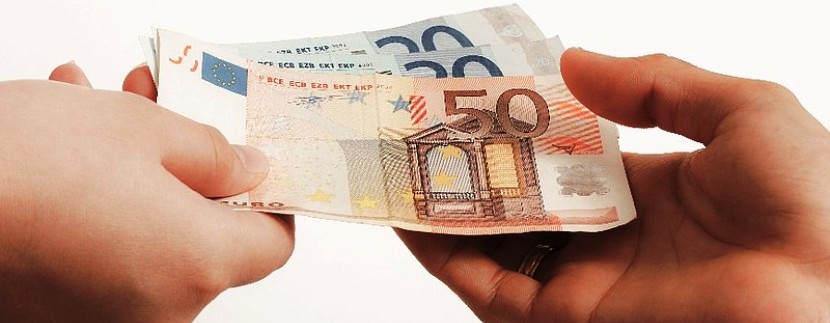 Da gennaio 2022 pagamenti in contanti 999 euro