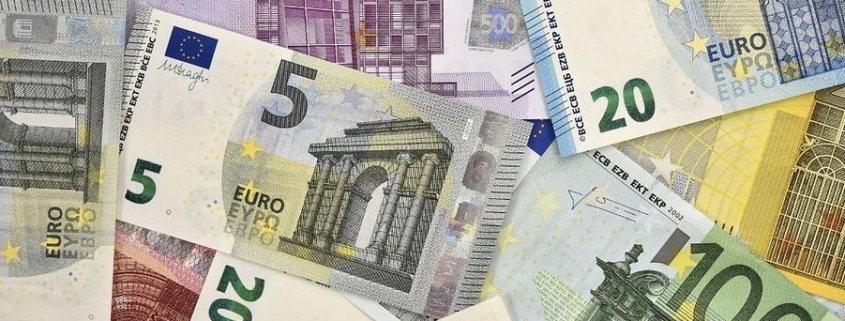 Tassa una tantum del 40% sugli extraprofitti delle banche
