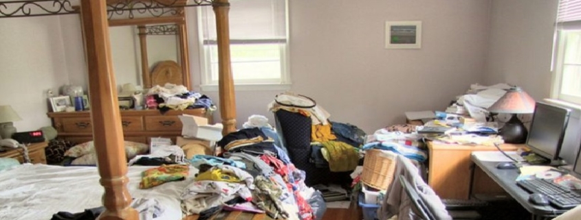 decluttering ossia eliminazione oggetti non necessari e disordinati