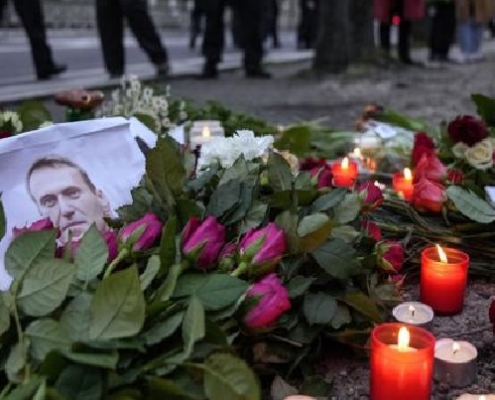 La morte di Alexei Navalny ha scosso la comunità internazionale