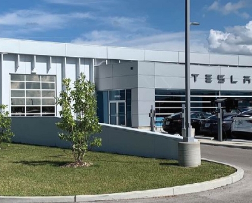 Tesla: Musk taglia 14.000 dipendenti per ridurre i costi