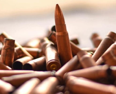 La spesa militare globale nel 2023 ha registrato un aumento record del 6,8%, raggiungendo la cifra di 2.443 miliardi di dollari.