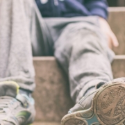 Report Save the Children: 100.000 Adolescenti Italiani in Povertà