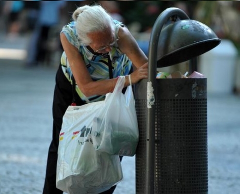 Debito Pubblico Italiano in Salita, Famiglie Sempre Più Povere