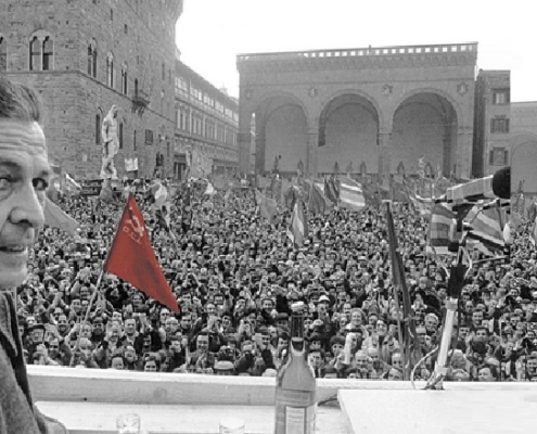 A 40 anni dalla morte di Enrico Berlinguer, il presidente italiano Sergio Mattarella ha reso omaggio alla figura di uno dei più influenti leader politici della storia italiana moderna