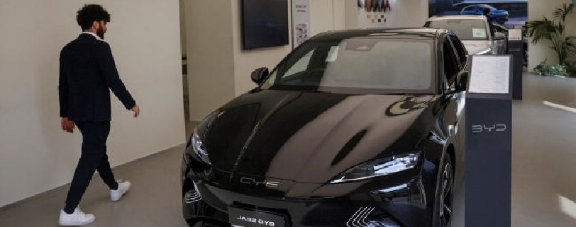 L’Unione Europea aumenterà i dazi sulle auto elettriche cinesi