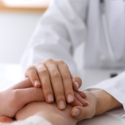 Caso Eluana Englaro, condannato ex dg della sanità lombarda: “Tenuta in vita per idee personali”