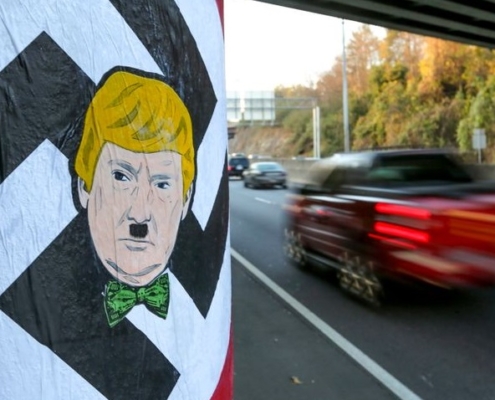 Crisi della democrazia mondiale: attentato a Trump e fascismo