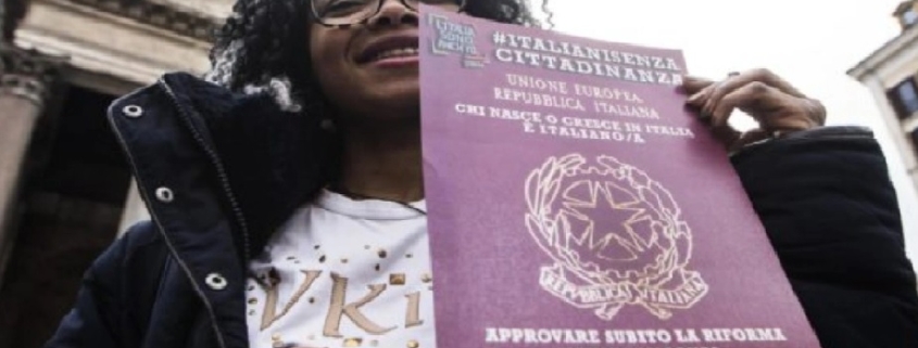 Italia ai vertici europei per concessione di cittadinanza agli immigrati