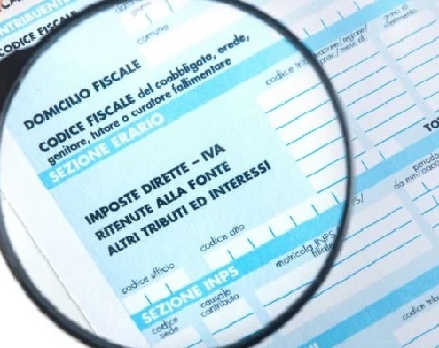 Idraulici ed elettricisti guadagnano più di avvocati e dentisti