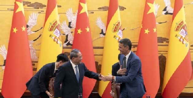 Cina e UE Avviano Colloqui per Allentare Tensioni Commerciali