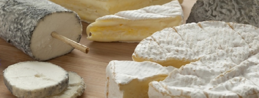Formaggi a latte crudo: quali rischi e precauzioni seguire