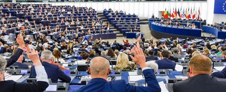 Parlamento Europeo approva risoluzione armi a sostegno Ucraina
