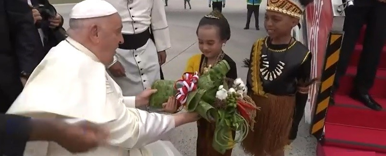 Papa Francesco in Indonesia per Viaggio Apostolico di 12 giorni