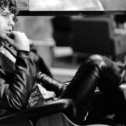 Jim Morrison: Poeta della libertà e della solitudine