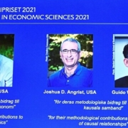 Nobel per l'Economia 2024: I tre vincitori premiati oggi