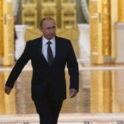 Putin: Costruzione nuovo ordine mondiale con partner regionali