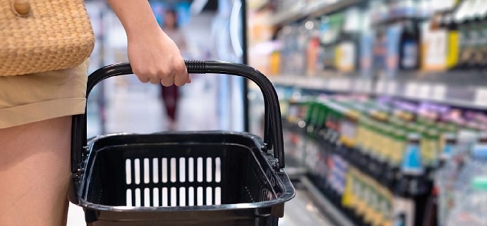 Rallentamento spesa famiglie, impatto su economia e imprese