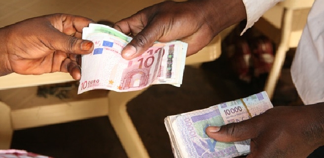 Rimesse degli emigranti, supporto essenziale ai paesi d'origine