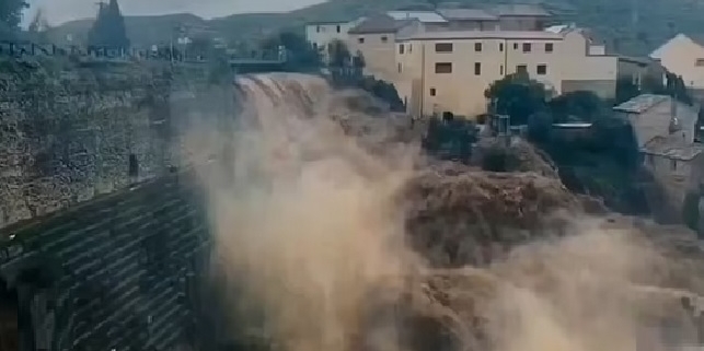 Spagna: Antica diga romana salva il villaggio dall'alluvione