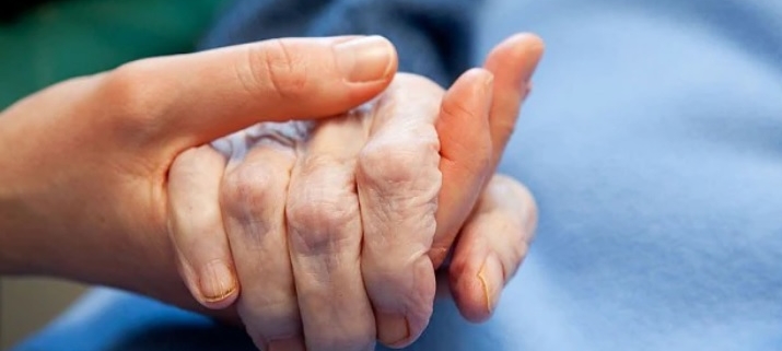 Italia e Gran Bretagna, approcci distinti verso l'eutanasia