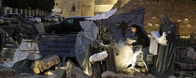 Natale tra le bombe: l'appello di Papa Francesco per la pace