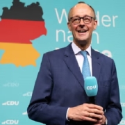 Elezioni tedesche: Merz vince, estrema destra in forte crescita