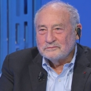 Joseph Stiglitz critica i dazi e il protezionismo di Trump