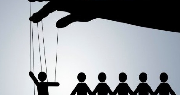 Multinazionali e governi collaborano per soffocare il dissenso