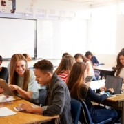 Adolescenti: Educazione sentimentale, politica, sessuale, ieri ed oggi