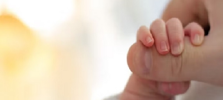 Adozione: tra legami affettivi e ricerca biologica