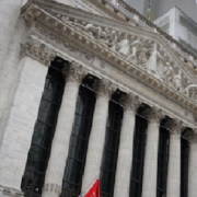 Dazi di Trump e caos politico: scenari futuri per l'Europa