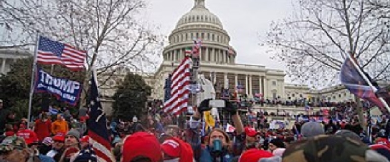 Le democrazie muoiono con un processo graduale e cumulativo