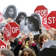 Violenza contro le donne: le radici e trasformare il presente