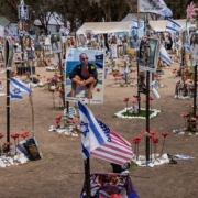 Due anni dopo il 7 ottobre: memoria, dolore e la speranza di pace