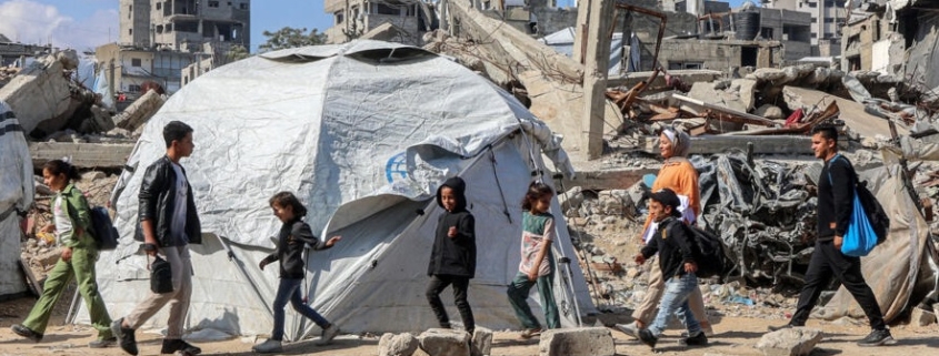 Gaza, peso delle macerie e la speranza fragile della ricostruzione