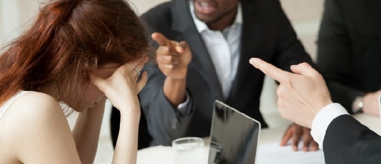 Umiliazione. Quando la vergogna diventa un business globale