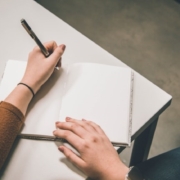 Viaggio nella scrittura che libera. Le madri della parola.