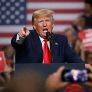 Trump: le sue verità e come il populismo emoziona. Un’alternativa credibile deve saper raccontare storie senza manipolarle