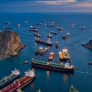 Trump, la Cina e lo stretto di Hormuz: le contraddizioni di una strategia globale. Trump oscilla tra pressioni e richiesta di collaborazione