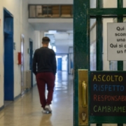 Carceri minorili in Italia, la vera emergenza sono le ferite invisibili. Nessun ragazzo dovrebbe essere considerato perduto