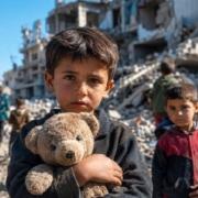 Diritti dell'infanzia: la sfida del nostro tempo tra guerre, povertà e cambiamenti climatici per difendere il futuro dell'umanità.
